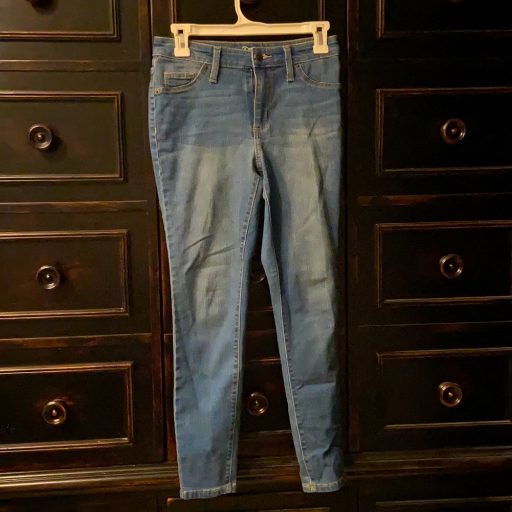 Light wash jeans for girls size 2/26S